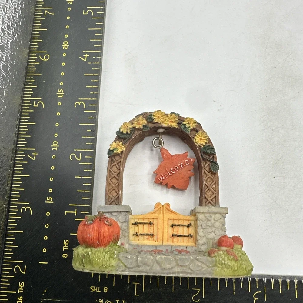 Thanksgiving Figurines Resin Hand Painted Country Style 7 Piece Set
